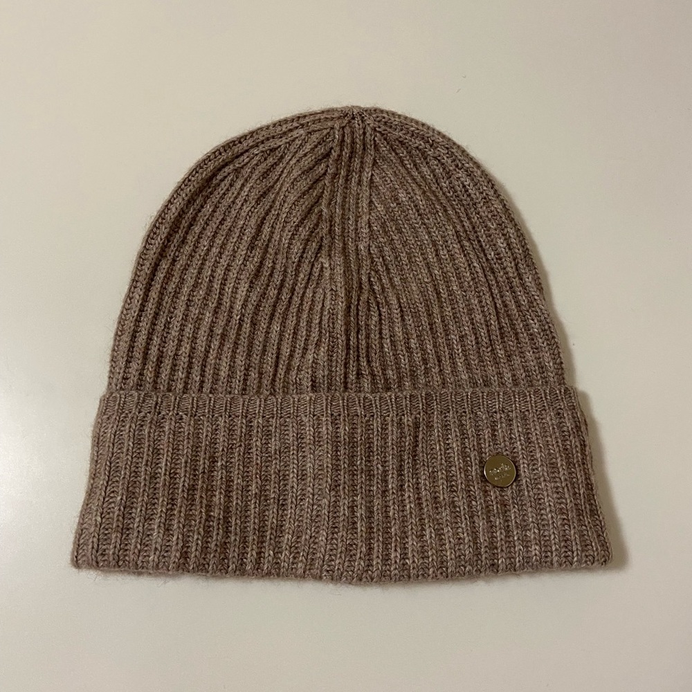 Norla Canada hat